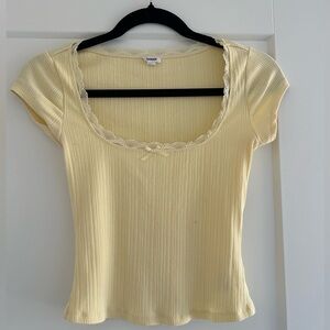 Garage Women's Light Yellow Ribbed Lace Trim Scoop Top